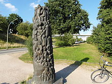 Monument to the Croatian emigrants in the port of Hamburg (Ljubica Matulec, 1989)