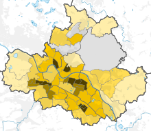 Imágenes principales  Population density of statistical districts (darker color = more densely populated; gray = no data).