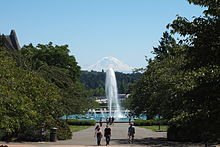 The Drumheller Fountain, built for the 1909 World's Fair, with Mount Rainer in the background.