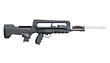 FAMAS F1 on Gendarmerie Nationalen ja Ranskan asevoimien ensisijainen kivääri.  