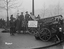 NZEF sagūstītie vācu lauka lielgabali, kas izstādīti Londonā, 1918. g.