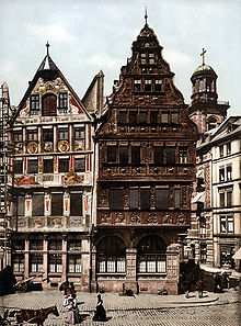 Salzhaus (right) and Haus Frauenstein (left) at Römerberg, photochrome print around 1896