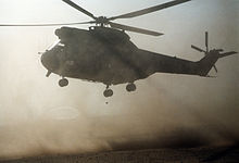 Franse SA-330 Puma in de woestijn van Irak in 1990.