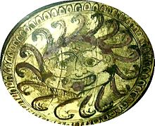Eine bemalte Platte, um 565 v. Chr.