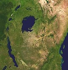 De Afrikaanse Grote Meren en de Oost-Afrikaanse kustlijn gezien vanuit de ruimte. Rechts is de Indische Oceaan te zien.