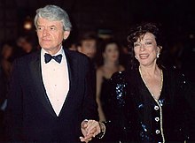 Holbrook e Dixie Carter al 41° Emmy Awards, 1990