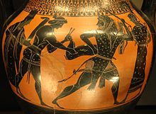 Artemis och Apollon försöker ta hjorten från Herakles medan Athena tittar på en amfora daterad till cirka 530 f.Kr. och 520 f.Kr.  