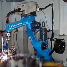 Industriel robot, der anvendes til svejsning