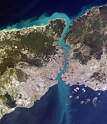 Image satellite d'Istanbul, du Bosphore et de la mer Noire