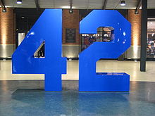 Memoriale nella Jackie Robinson Rotunda all'interno del Citi Field, dedicato il 15 aprile 2009