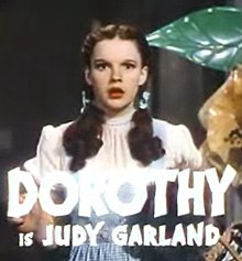 Judy Garland z trailera do filmu Czarnoksiężnik z Oz z 1939 roku
