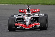 Kimi Räikkönen při testování pro McLaren v Silverstone v dubnu 2006.