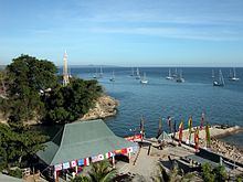 Farol de Kupang e ancoradouro Sail Indonesia.