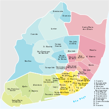Map with the former 53 municipalities (freguesias) and 4 districts (bairros)