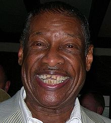 Mały Willie Littlefield, wykonawca i pianista bluesa z zachodniego wybrzeża.