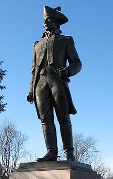 O statuie a lui Loammi Baldwin din Woburn, Massachusetts, care a fost reparată în toamna anului 2007 pentru a înlocui sabia lipsă și curățată.