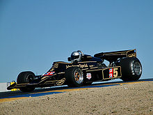 Lotus 77  