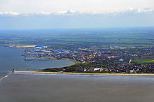 View from the North Sea, with Kugelbake on the left on the headland