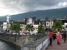 View of the harbour and the Badjanani mosque in the capital Moroni