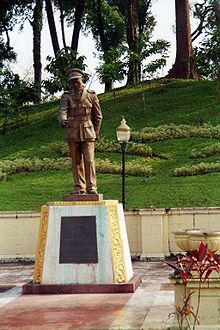 Statue of Aung San on the north shore of Kandawgyi Lake in Rangoon