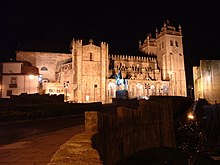 The Sé do Porto, Porto's cathedral from the time of the Reconquista.