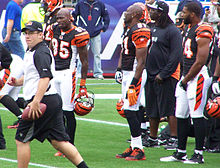 Chad Ochocinco a Terrell Owens pred zápasom proti New England Patriots 12. septembra 2010.