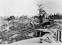 Spanish horsemen and palisades in the Atlanta area during the War of Secession (1864).
