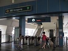 Puertas de la estación  