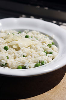 Ястие от risi e bisi, венециански вариант на ризото