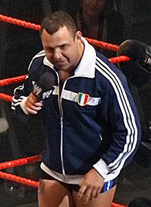 Santino Marella slog The Warlords rekord på to sekunder ved at blive elimineret på et sekund af Kane