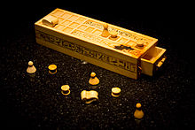 Senet ist das erste bekannte Brettspiel, das im alten Ägypten hergestellt wurde.