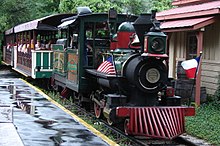 Treno originale di Six Flags ancora in funzione (2007)