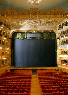 Teatro La Fenicen näyttämö vuonna 2005
