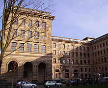 City hall in E5