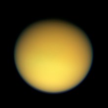 Fotografie realizată de Cassini-Huygens
