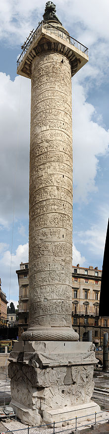 Trajánův sloup Panorama