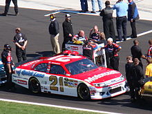 El coche de Trevor Bayne antes de la salida de la Daytona 500 de 2011