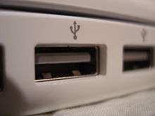 Typický konektor USB.