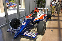 Un coche G-Force IRL de 1997. Este coche fue repintado con fines promocionales en 2008  