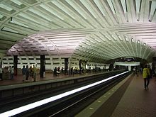 Metro Center ist die Umsteigestation für die Metrorail-Linien Rot, Orange und Blau