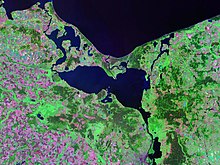 Satellite image of the Oder estuary with Stettiner Haff, Peene, Peenestrom, Usedom, Swine, Wollin, Dievenow and Pomeranian Bay.