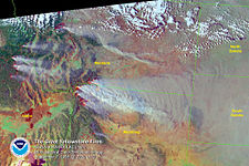 Požari v Yellowstonu leta 1988 na satelitu