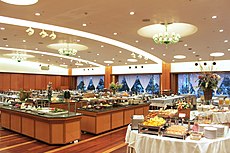 Snídaně formou bufetu v japonském hotelu