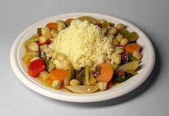  Couscous con verdure e ceci