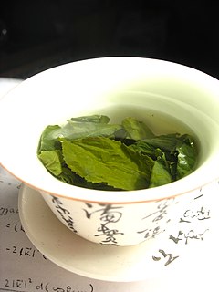 Thee in een Chinese gaiwan.  