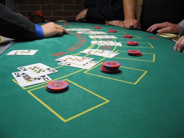 Stůl na blackjack