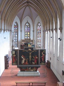 La capilla del Museo Unterlinden con el Retablo de Isenheim.
