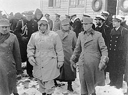 Gabrielis Gonzalesas Videla, 1948 m. atidaręs generolo Bernardo O'Higinso Rikelmės bazę Antarktidoje.
