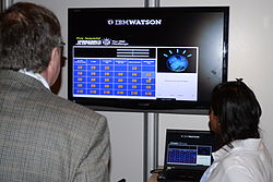 IBM-Mitarbeiter testen Watson.