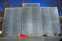 Lockerbie mezarlığındaki anıt